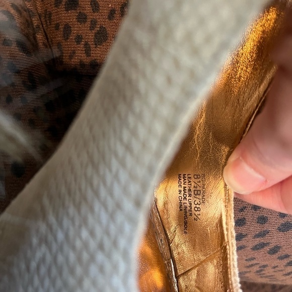 BCBGeneration Women’s Heels Size 8.5 - Picture 8 of 9